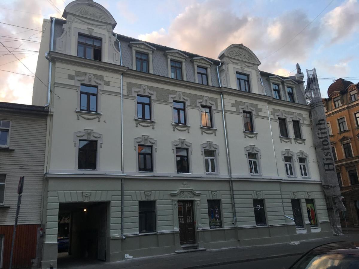 Sunrise Apartment In The Quiet Centre Riga Ngoại thất bức ảnh